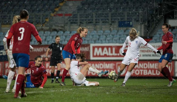 Fotbalistky podlehly v přípravě Angličankám.