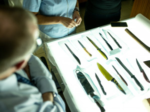 Den s policejní specialistkou biologie: Vražda dítěte zlomí i nejdrsnějšího chlapa