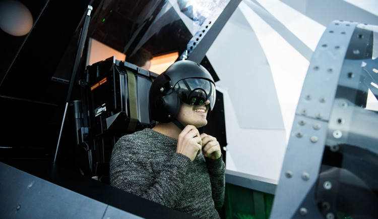 FOTO: V Brně otevírá nejlepší letecký simulátor svého druhu na světě 