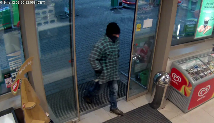 Loupežné přepadení benzínky