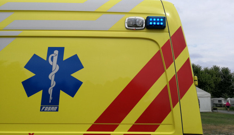 Muž se v Brně zřítil ze srázu, se zraněním se doplazil do Kamenné čtvrti