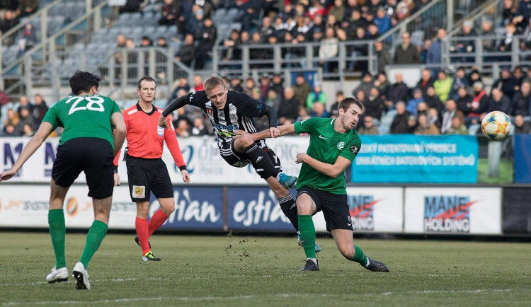 Dynamo opět stoupá tabulkou. Díky výhře nad Příbramí je v první šestce.