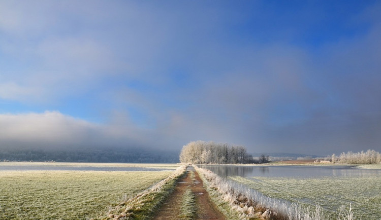 POČASÍ NA STŘEDU: Čeká nás chladný, ale krásný slunečný den