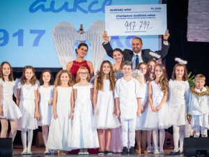 Andělská aukce přispěla na charitativní účely dalším milionem korun