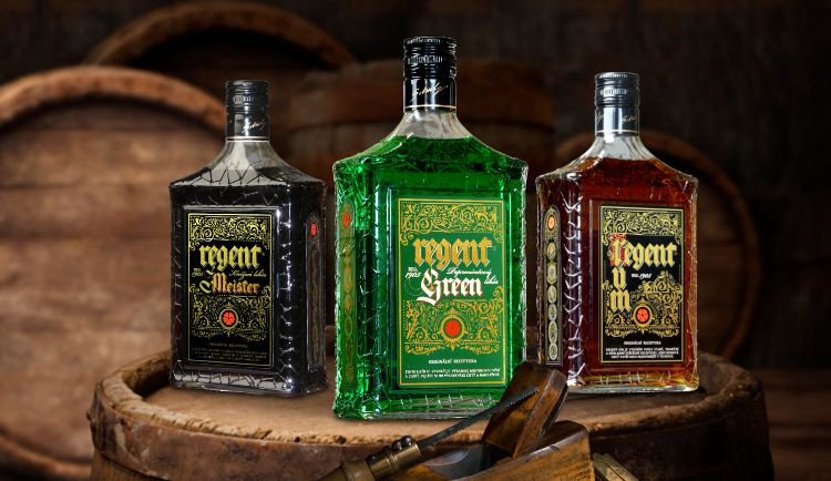 Třeboňský pivovar Regent začíná prodávat likéry.