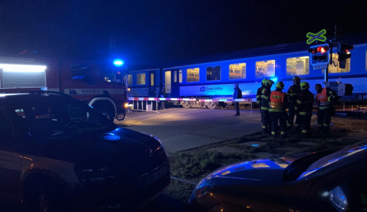 Tragický střet vlaku s chodcem v Budějcích
