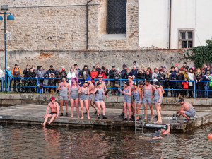 E59C445E-B7D7-465B-8AB2-C1715DC10093-966-00000059CEB11263