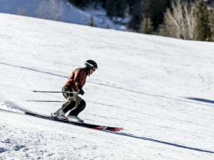 V jihočeských skiareálech je od 20 do 70 centimetrů sněhu