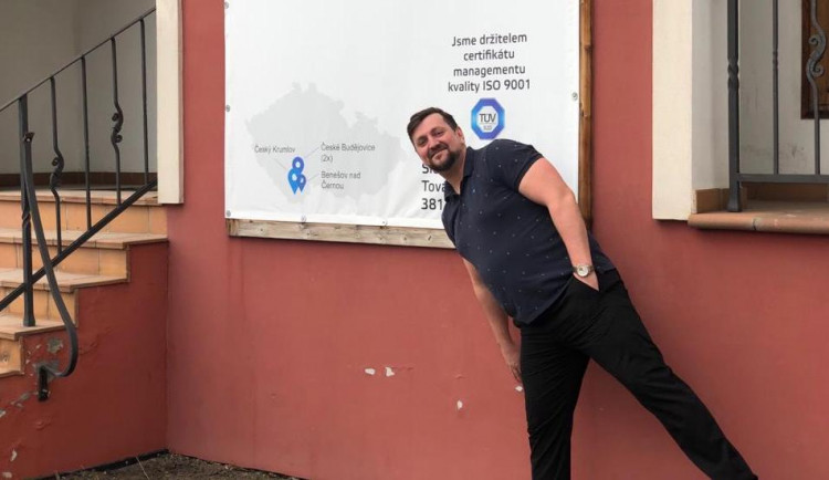 PHOTO-2020-01-31-13-37-08