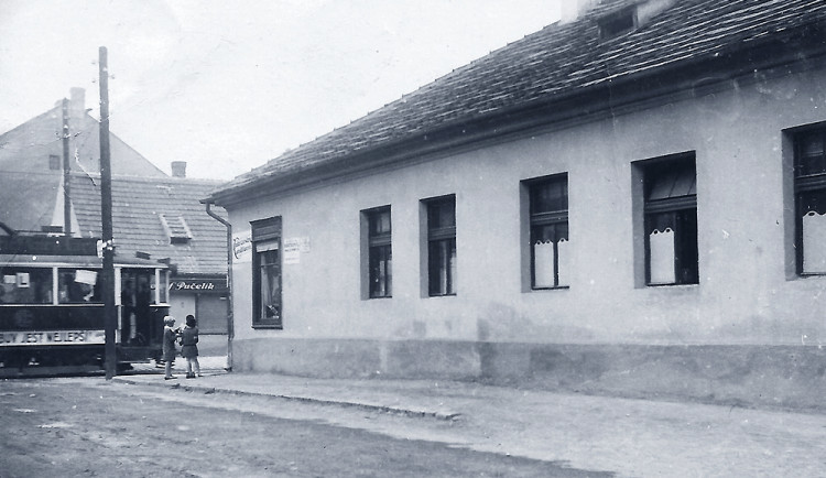 Tramvaj Lidicka modra