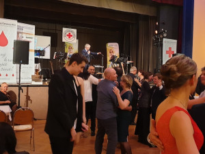 s†l s tanü°c°mi