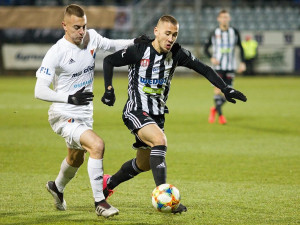 Dynamo poprvé na jaře padlo. Doma nestačilo na ostravský Baník.