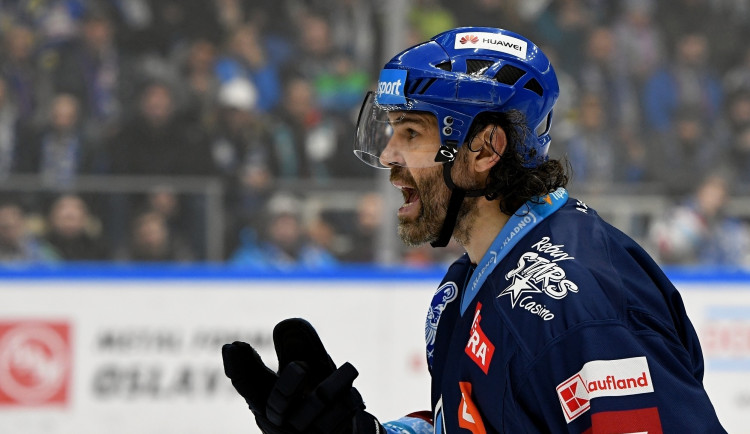 VIDEO/GÓLY: Jágrovo Kladno vyloupilo Kometu a udrželo si naději na udržení v lize. Brňané mají jisté čtvrtfinále