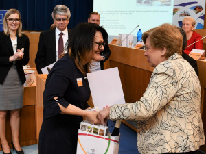 Vítězi soutěže pro firmy, které zohledňují zaměstnávání lidí ve věku 55+, jsou Centrum sociálních služeb Emausy, Dansen a Rohde & Schwarz