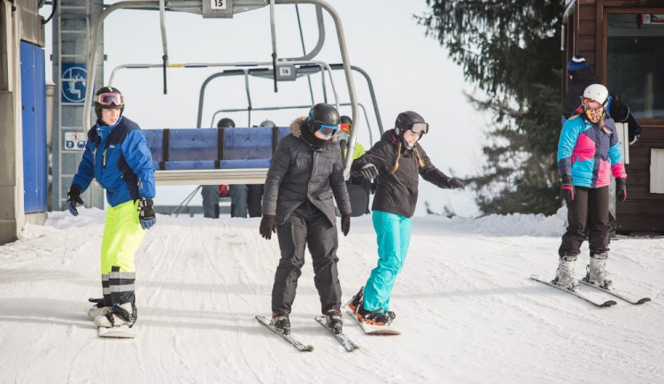Skiareál Lipno ukončí sezonu příští víkend