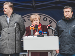 VIDEO: V jižních Čechách nezůstane nikdo sám. Je tady obrovská vlna solidarity, říká hejtmanka