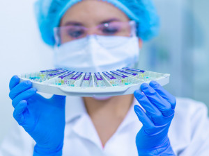 V táborské nemocnici bylo kvůli nakaženému lékaři provedeno více než 158 testů na koronavir