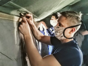 V Háječku postavili hasiči stany. Sloužit budou lidem bez domova