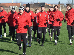 Fotbalisté Dynama začnou opět naplno trénovat, možnost dohrát sezónu pořád je
