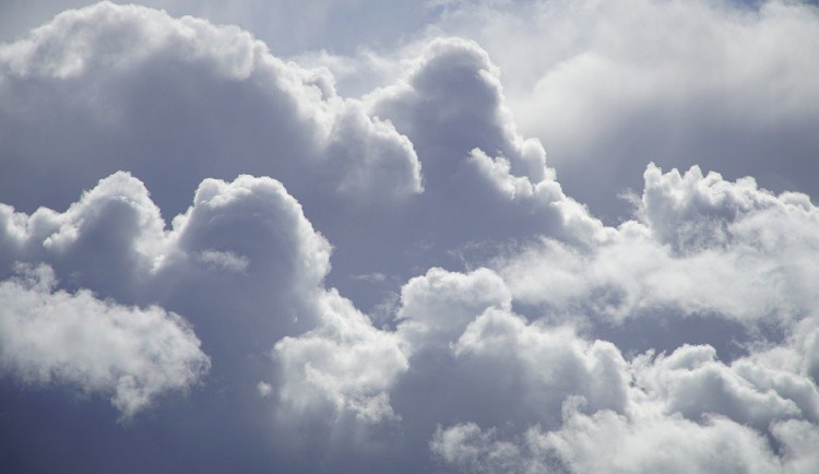 Od pondělí by se mělo ochladit, příští týden bude velmi suchý