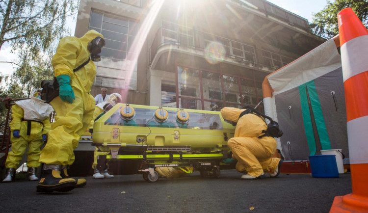 V neděli přibyl jeden nakažený. V souvislosti s koronavirem zemřel na jihu Čech pátý člověk