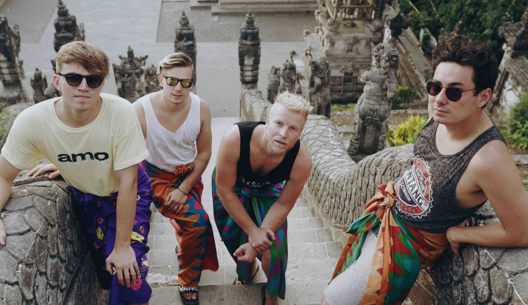 Mirai mají nový klip.