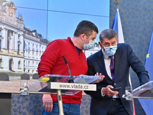 Kabinet uspíšil harmonogram otevírání obchodů, v provozu začnou být i posilovny