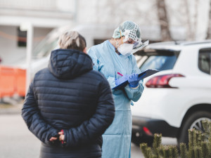 Jihočeský kraj bude plošně testovat lidi na Strakonicku a Písecku