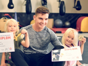 Chcete děti dostat od sociálních sítí do skutečného světa a naučit je něco nového? Zkuste příměstské tábory