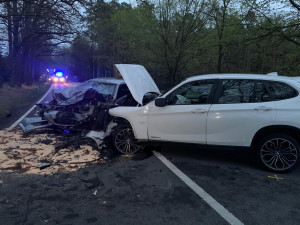 U Němčic došlo k vážné dopravní nehodě. Dvě děti jsou v kritickém stavu
