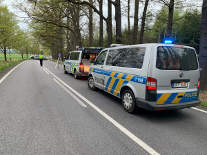 U Němčic došlo k vážné dopravní nehodě. Dvě děti jsou v kritickém stavu