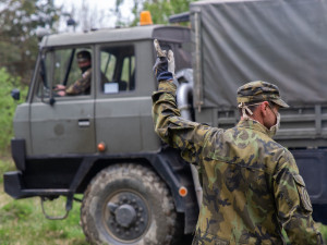 Jak se budete chovat k vozidlu, tak se vozidlo bude chovat k vám,  radí strakoničtí instruktoři novým řidičům