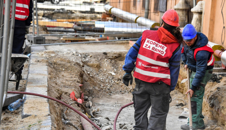 Ulice Na Hůrce v Chrastavě se dočká oprav vodovodu a popraskané kanalizace