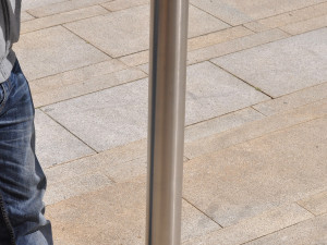 Firma LStech: Naším cílem při výrobě stojanů na dezinfekci byla kombinace pěkného designu, funkčnosti a dostupné ceny