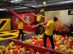 Jump&Kids Aréna v Sezimově Ústí otevřela znovu svoje brány a s ještě lepšími atrakcemi