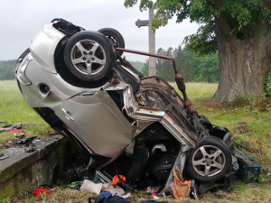 Na Táborsku se stala tragická dopravní nehoda, na místě zemřel starší řidič