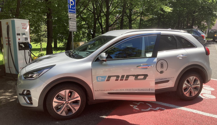 První Kia e-Niro v jižních Čechách