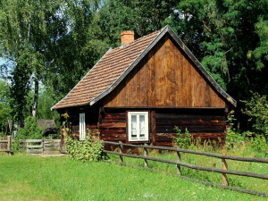 O chaty a chalupy na jihu Čech je menší zájem. I přesto jejich cena vzrostla