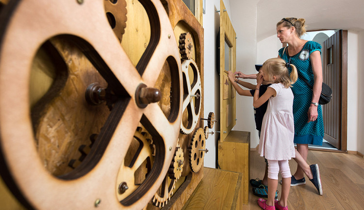Sedm českých umělců, kreslený film. V Třeboni odstartuje výstava sedUM