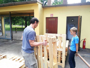 Letní kino Háječek zahájí filmy Na samotě u lesa a Pomáda