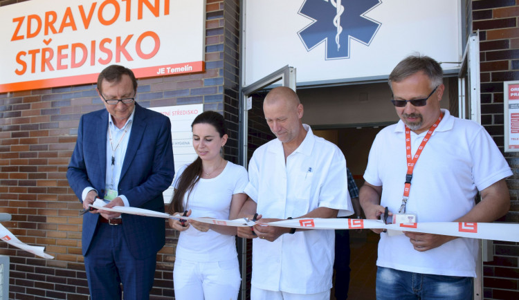 Temelín zpřístupnil lékařskou a zubařskou péči i lidem z okolí. Současně posílil ochranu proti virovým onemocněním