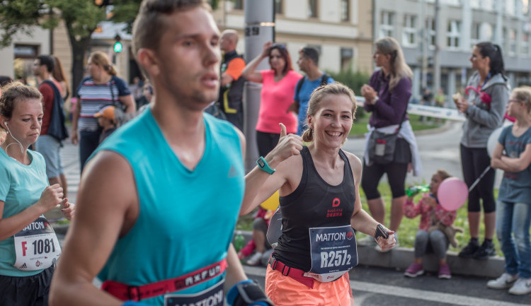 Běžci otestují runway letiště. Závod doplní nabitý doprovodný program