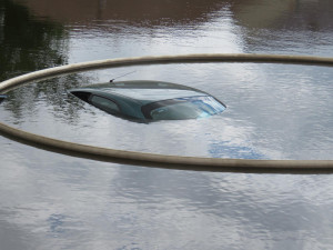 Byl jsem jen ve správný čas na správném místě, říká muž, který zachránil seniora z potápějícího se auta