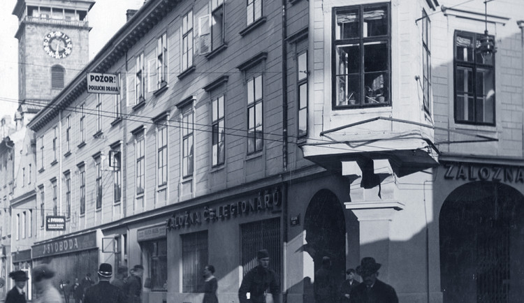 DRBNA HISTORIČKA: Nakladatelství a vydavatelství Melantrich