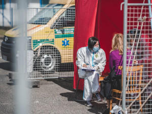 Na jihu Čech za týden přibylo šest nových pacientů s koronavirem