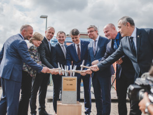 Rekonstrukce vlakového nádraží oficiálně začala. Práce vyjdou na více než 650 milionů korun