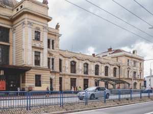 Rekonstrukce vlakového nádraží oficiálně začala. Práce vyjdou na více než 650 milionů korun