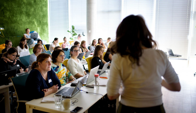 Poslední příležitost na získání zvýhodněné vzdělání v IT. Několik míst podpořeno stipendiem