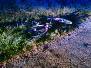 Zraněného cyklistu musel do nemocnice převézt vrtulník