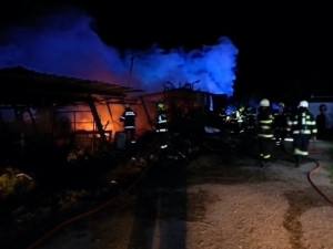 Požár dílny v Myslkovicích způsobil škodu za necelé dva miliony